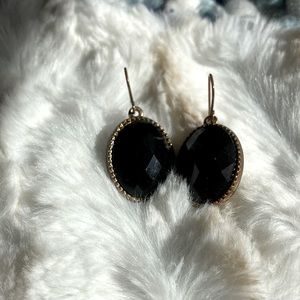 Black faceted classic looking earrings